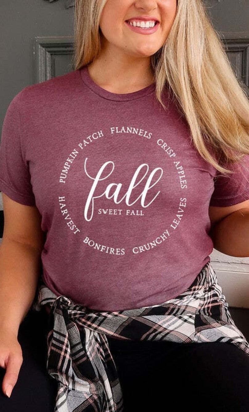 NWOT Fall Sweet Fall Purple Graphic T-Shirt Autumn Pumpkin Patch Bonfires Medium